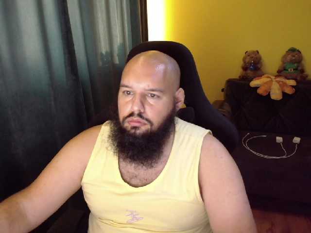 guessswho24