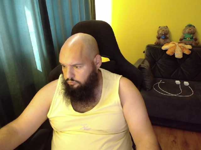 guessswho24