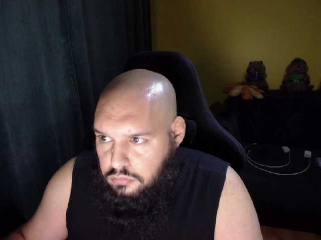 guessswho24