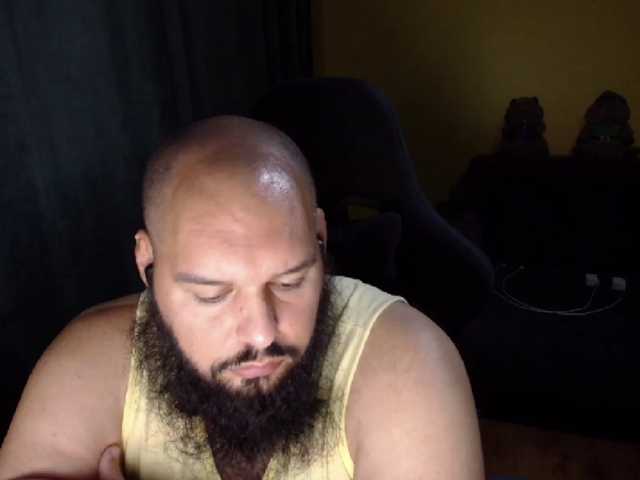 guessswho24