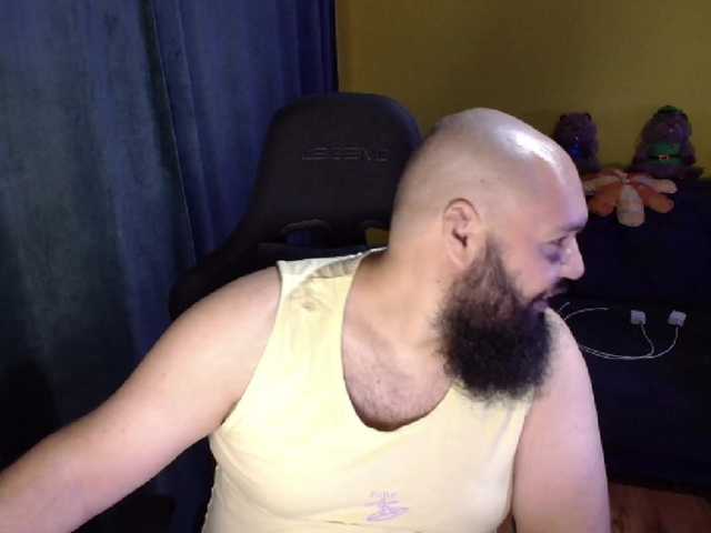 guessswho24