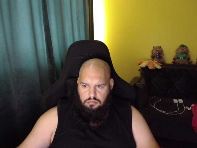 guessswho24