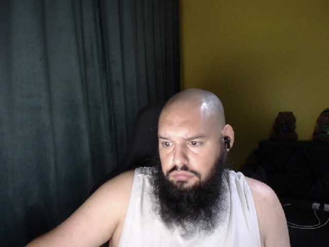 GuesssWho24