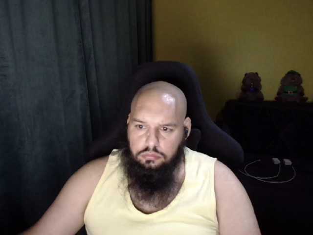 guessswho24