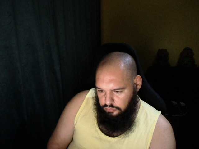 guessswho24