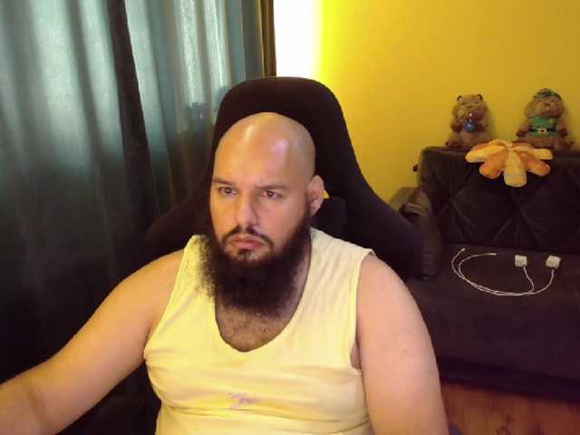 guessswho24