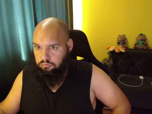 guessswho24