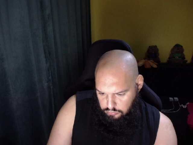 guessswho24