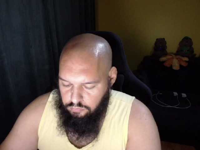 guessswho24