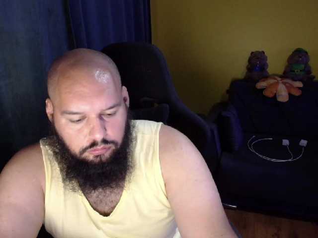 guessswho24