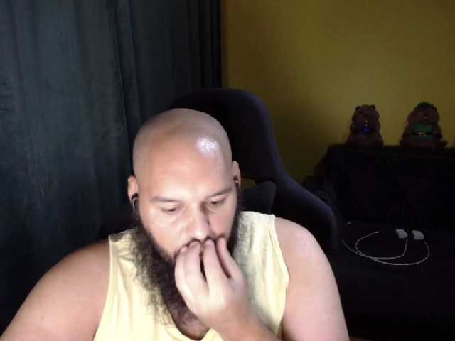 guessswho24
