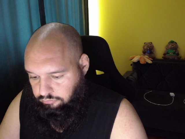 guessswho24