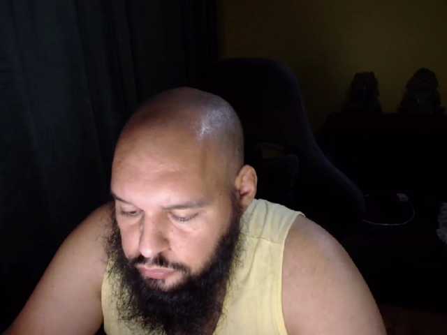guessswho24