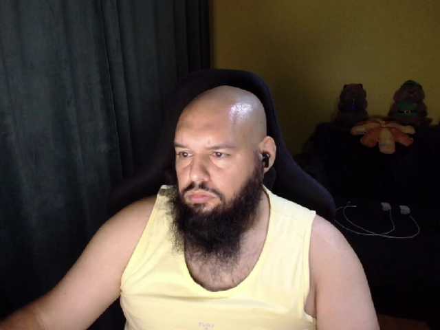 guessswho24