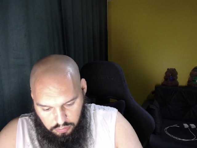 GuesssWho24
