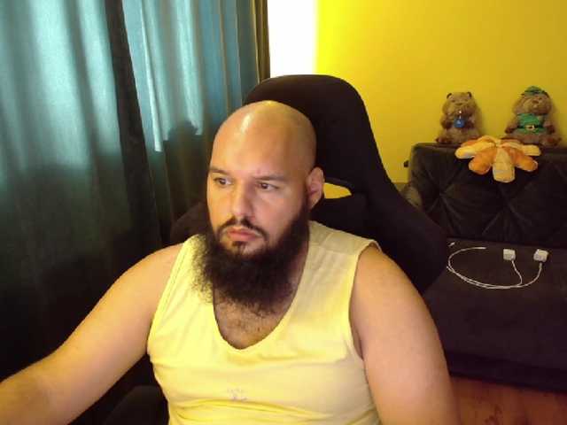 guessswho24