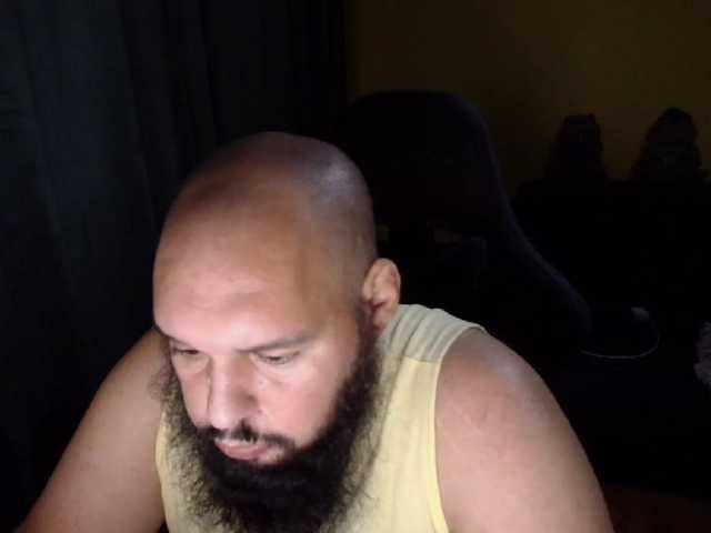 GuesssWho24