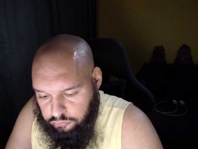 guessswho24