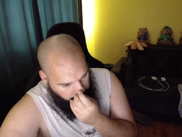 guessswho24