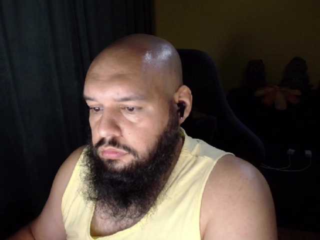 guessswho24