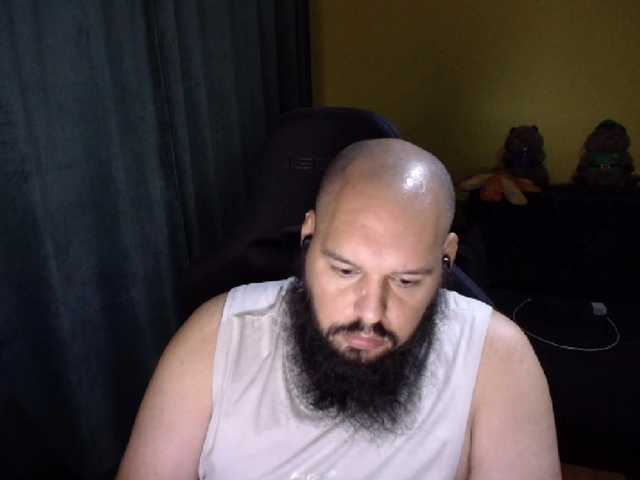 guessswho24