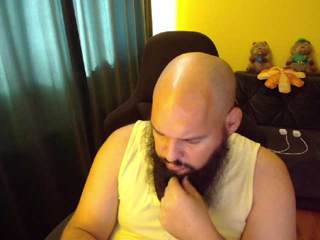 guessswho24