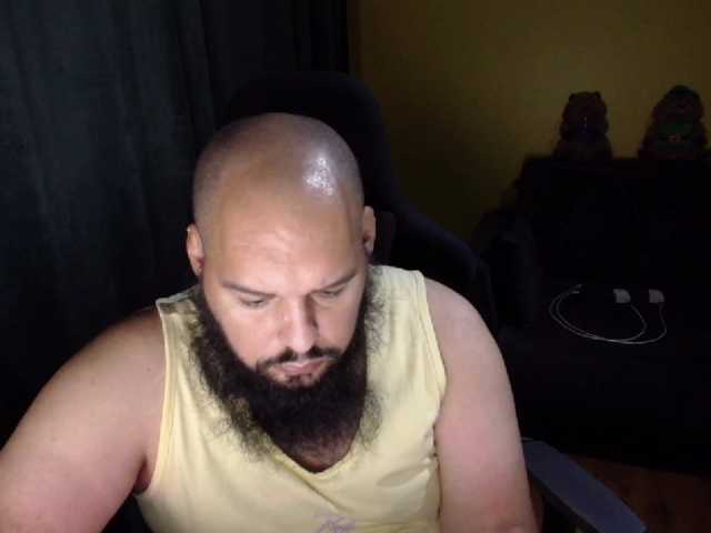 GuesssWho24