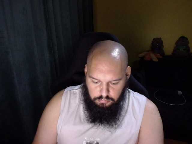 guessswho24