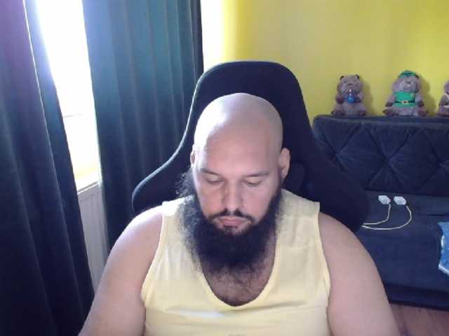 guessswho24