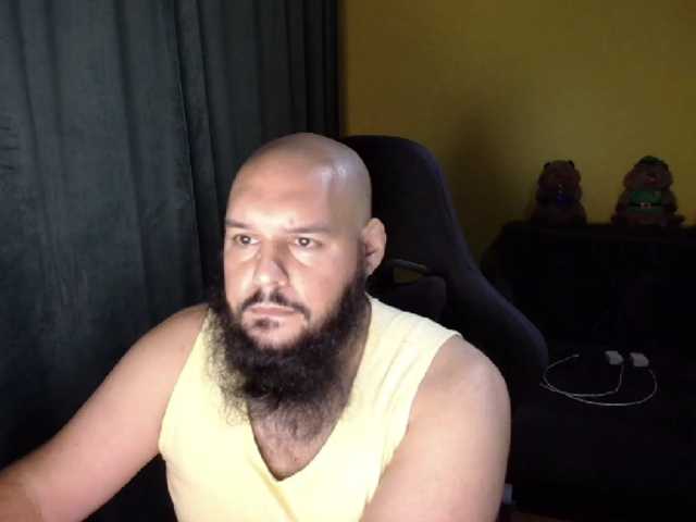 guessswho24