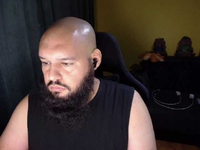 guessswho24
