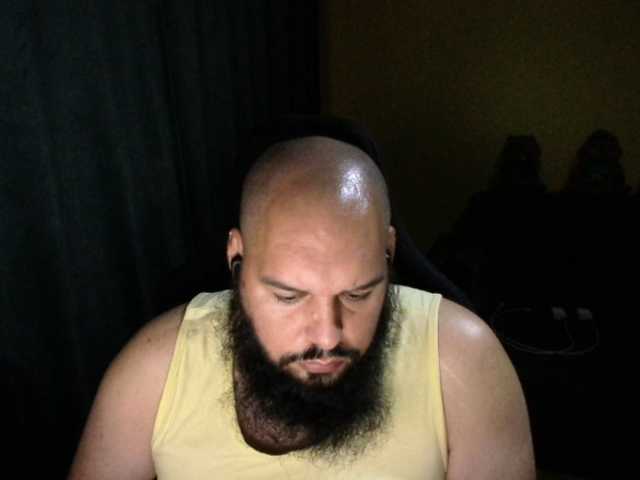 guessswho24