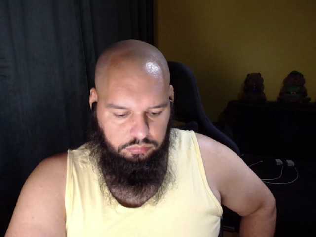 guessswho24