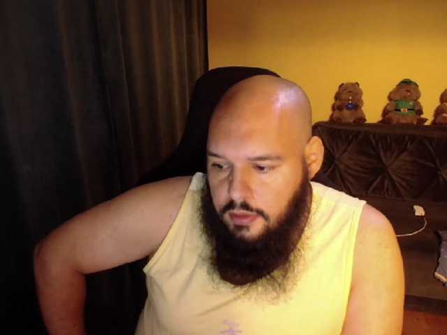 GuesssWho24