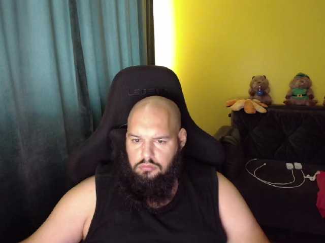 guessswho24