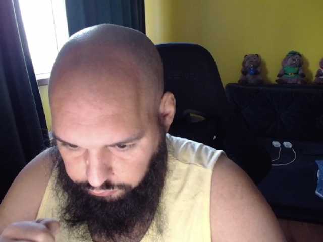 guessswho24