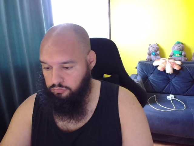 guessswho24