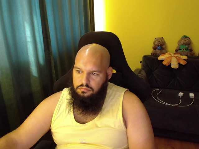guessswho24