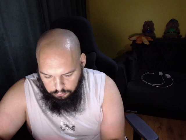 guessswho24