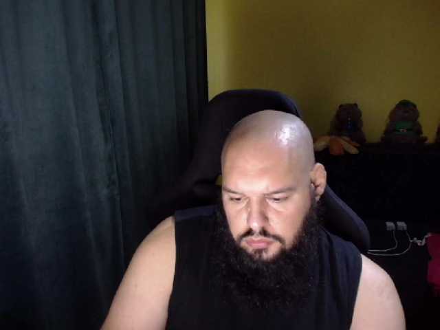 guessswho24