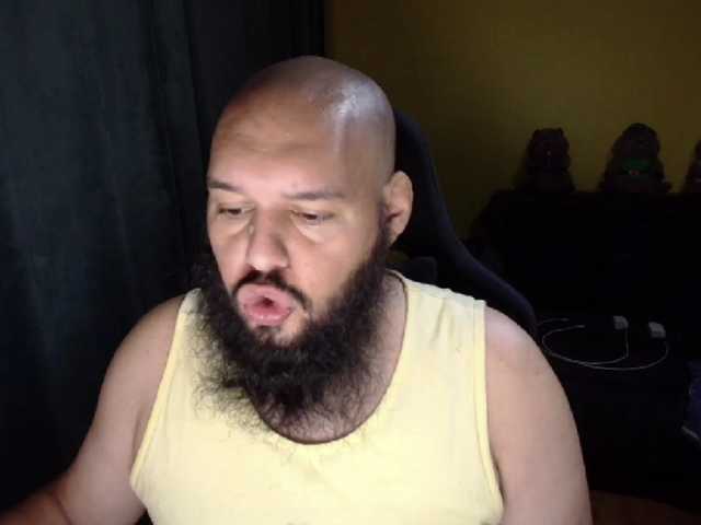 guessswho24