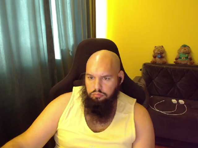 guessswho24