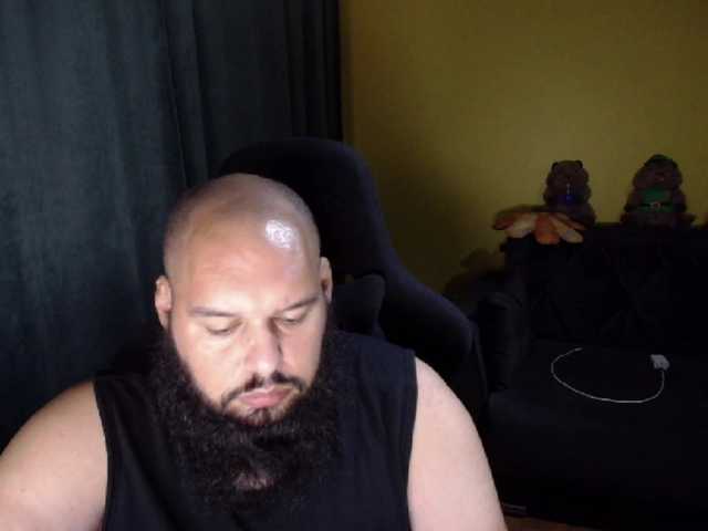 guessswho24