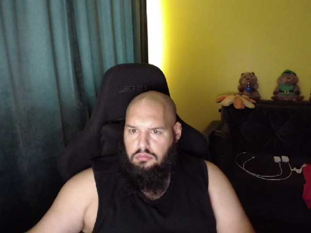 guessswho24