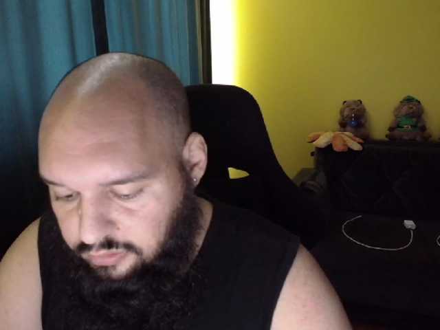 guessswho24