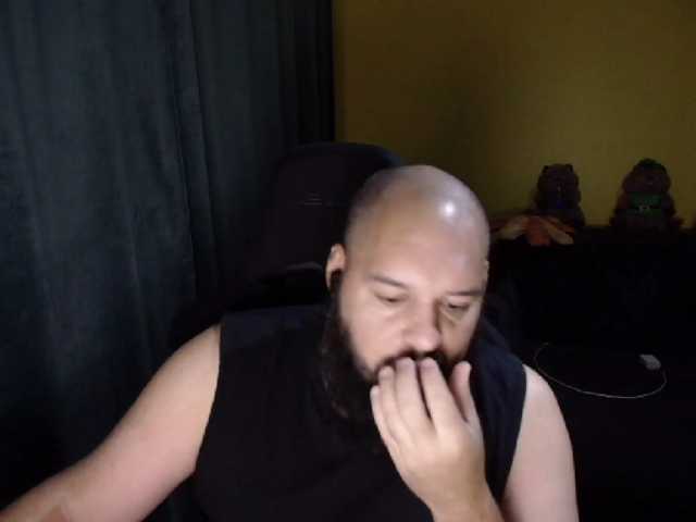 guessswho24