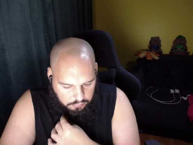 guessswho24