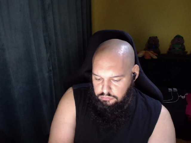 guessswho24