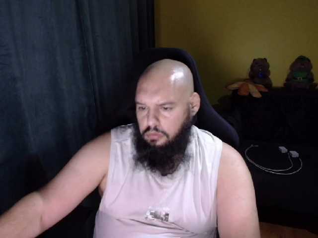 guessswho24