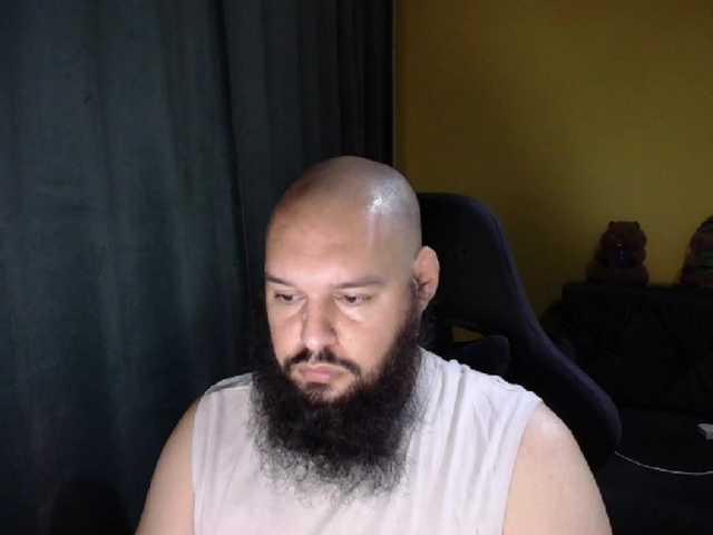 GuesssWho24